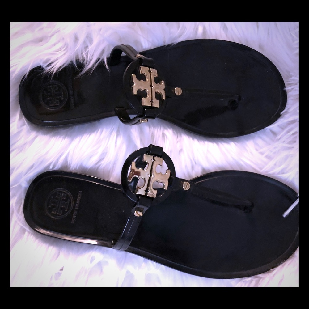 Tory Burch black sandals sz 7